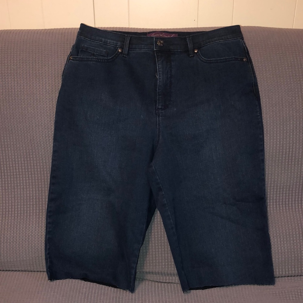 Gloria Vanderbilt Jean Shorts